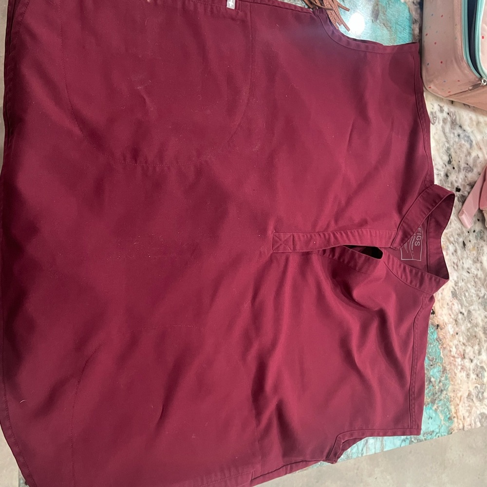 Figs Scrubs Rafaela Oversized Scrub Top Burgundy Large
